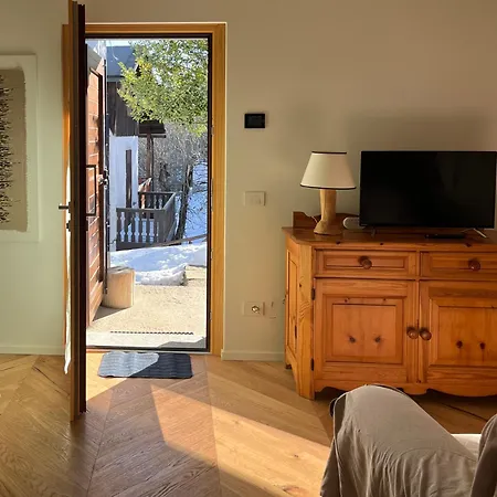 Il Pungitopo Apartment *